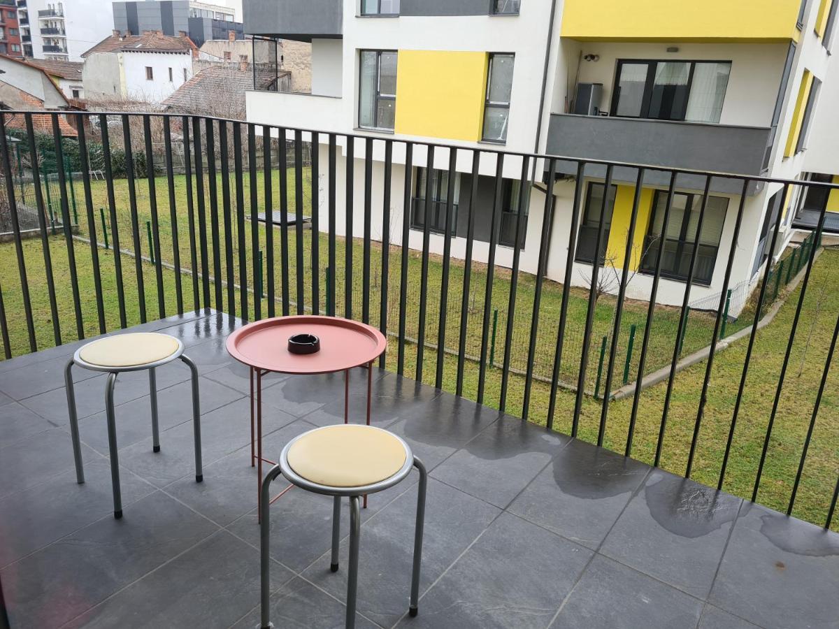Lovely Ultracentral Apartment With Parking Cluj-Napoca Exteriör bild