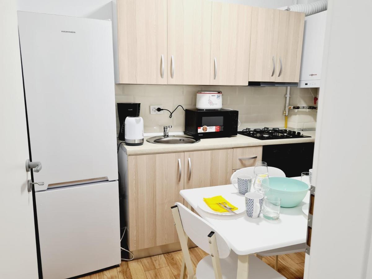 Lovely Ultracentral Apartment With Parking Cluj-Napoca Exteriör bild